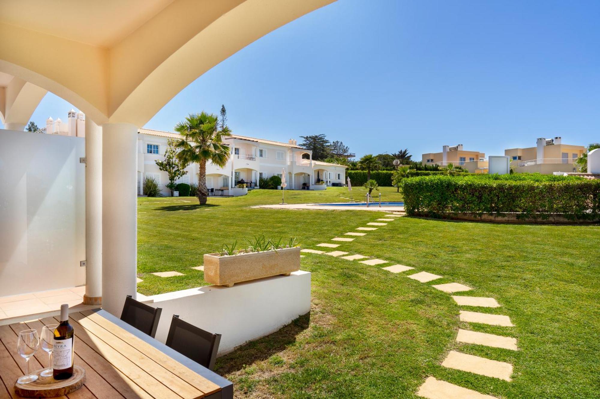 Apartamento No Condominio Baia Village Com Piscina Албуфейра Экстерьер фото